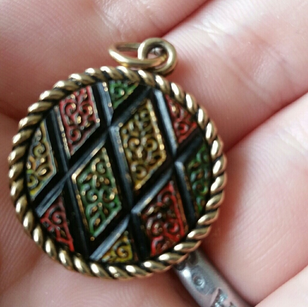 Sarah and Co mosaic pendant